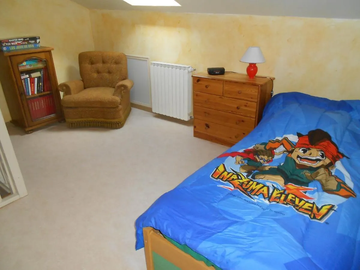 Gite La Lieutenance Holiday home Saint-Pourcain-sur-Sioule France